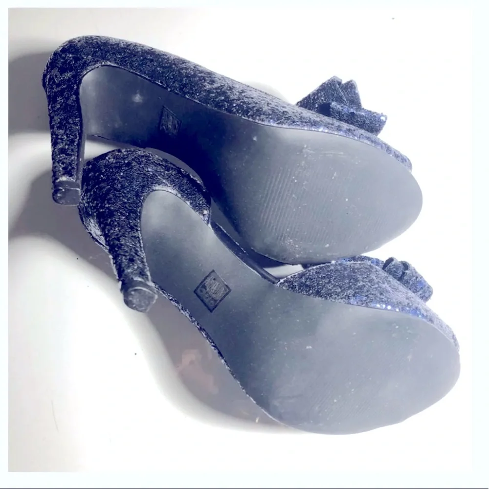 💙Michael Shannon “Lolita” Blue Sparkle Bow Heels - Picture 6 of 11